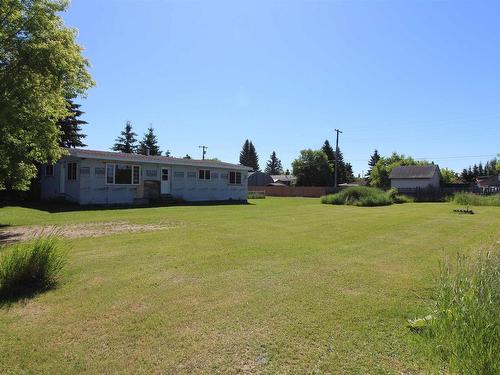 4911 52 Av, Vilna, AB 