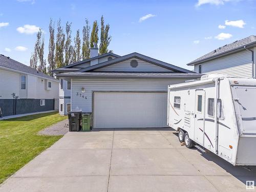 3744 28 St Nw, Edmonton, AB 