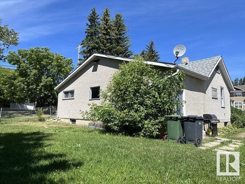 5343 57 Avenue Av, Ponoka, AB 