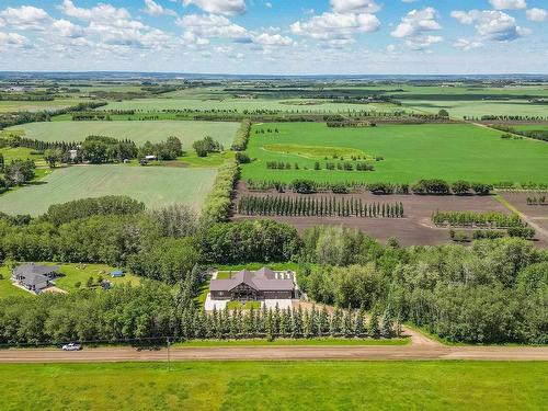 54428 Rge Rd 255, Rural Sturgeon County, AB 