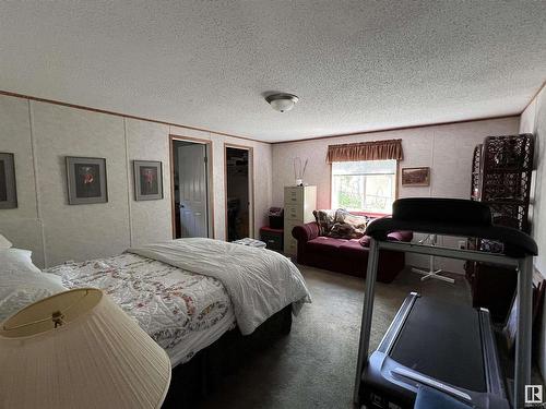 118 5509 Twp Rd 494, Rural Brazeau County, AB - Indoor Photo Showing Bedroom