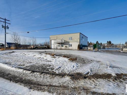 3614 49 St, Wetaskiwin, AB 