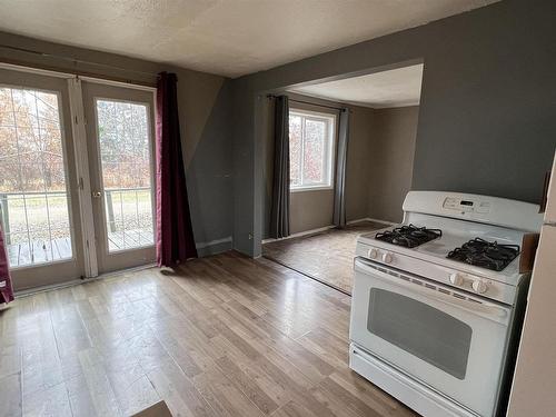 59310 Rng Rd 112, Rural St. Paul County, AB - Indoor Photo Showing Kitchen