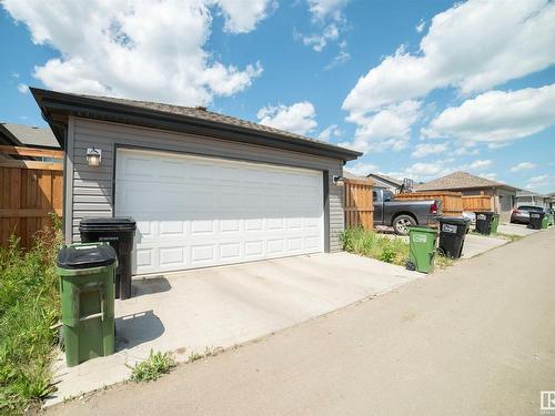 17629 63A St Nw, Edmonton, AB 