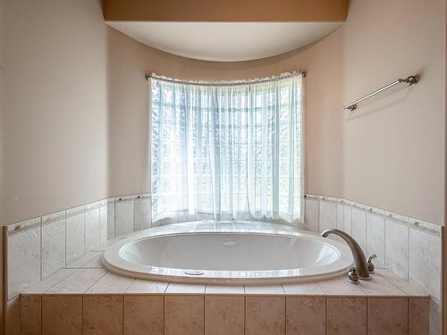 58 Kingsbury Crescent, St. Albert, AB - Indoor Photo Showing Bathroom