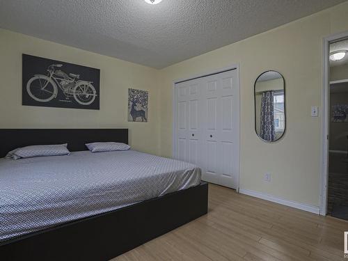 17634 96 Avenue, Edmonton, AB - Indoor Photo Showing Bedroom