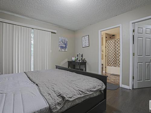 17634 96 Avenue, Edmonton, AB - Indoor Photo Showing Bedroom