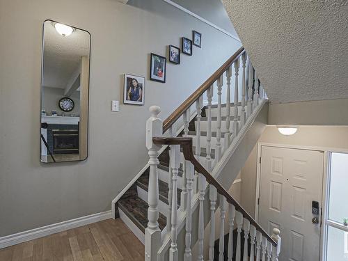 17634 96 Avenue, Edmonton, AB - Indoor Photo Showing Other Room