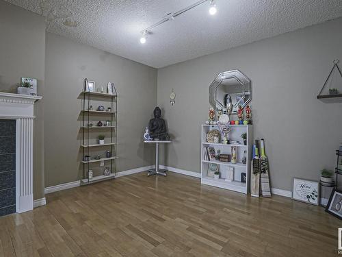 17634 96 Avenue, Edmonton, AB - Indoor