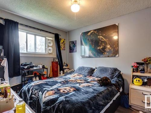 14528 34 Street, Edmonton, AB - Indoor Photo Showing Bedroom