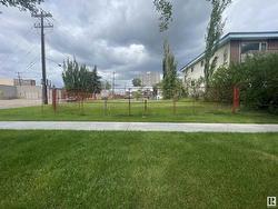 10836 85 AV NW  Edmonton, AB T6E 2L1