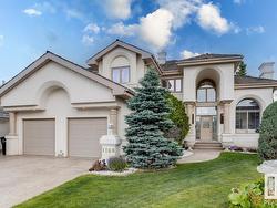 1168 CARTER CREST RD NW  Edmonton, AB T6R 2L8