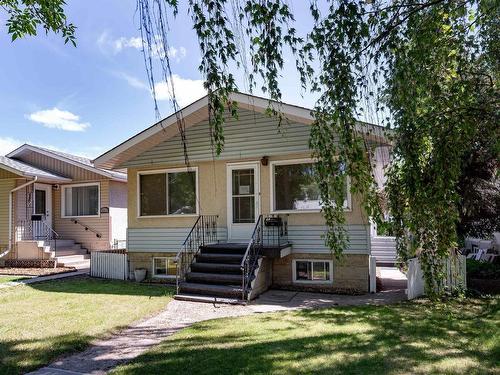 12015 56 St Nw, Edmonton, AB 