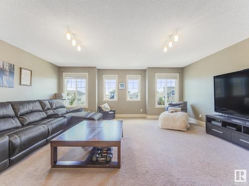 1 Garcia Cl, Fort Saskatchewan, AB 