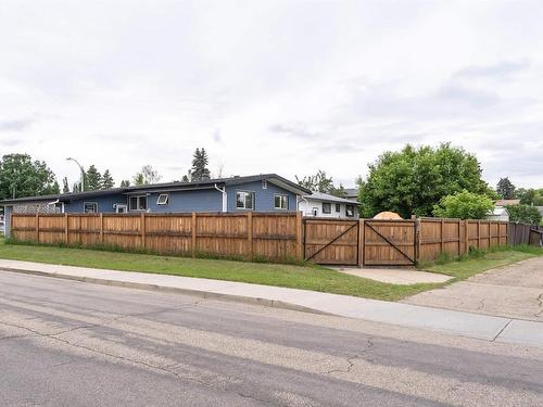 11103 31 St Nw, Edmonton, AB 