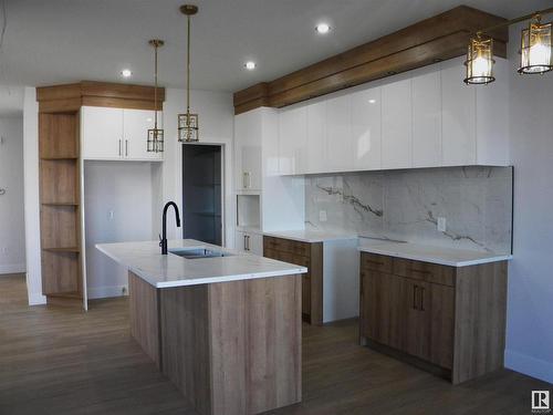 61 Ashbury Crescent, Spruce Grove, AB - Indoor Photo Showing Kitchen