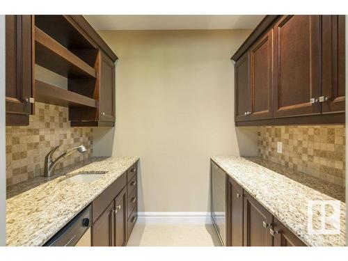 80 Riverstone Close, Rural Sturgeon County, AB - Indoor Photo Showing Kitchen