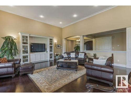 80 Riverstone Close, Rural Sturgeon County, AB - Indoor Photo Showing Living Room