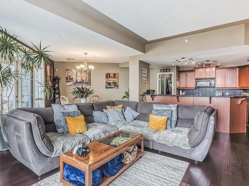 1705 9020 Jasper Avenue, Edmonton, AB - Indoor Photo Showing Living Room