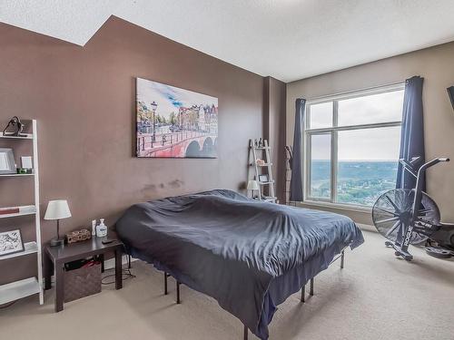 1705 9020 Jasper Avenue, Edmonton, AB - Indoor Photo Showing Bedroom