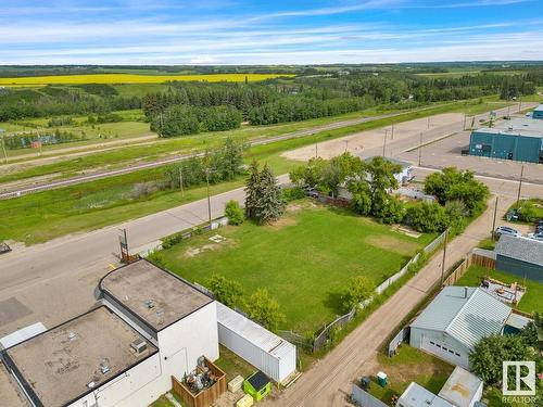 5031 & 5023 51 St, Gibbons, AB 