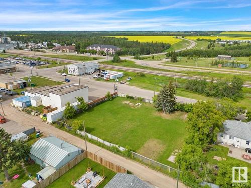 5031 & 5023 51 St, Gibbons, AB 