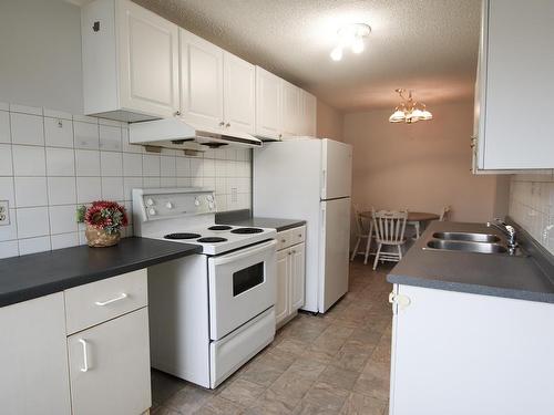 10F Twin Tc Nw, Edmonton, AB 