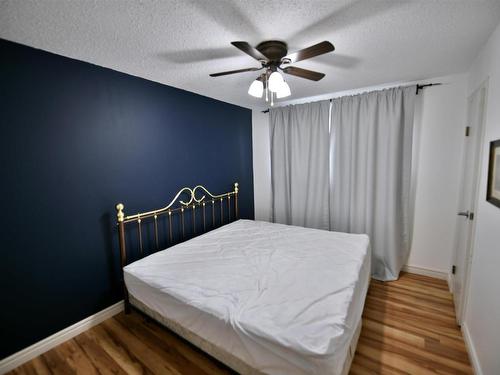 4626 46 Avenue, St. Paul Town, AB - Indoor Photo Showing Bedroom