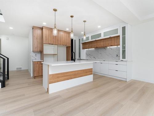 25 Eden Link, Fort Saskatchewan, AB - Indoor Photo Showing Kitchen