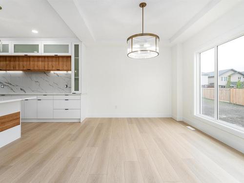 25 Eden Link, Fort Saskatchewan, AB - Indoor Photo Showing Kitchen