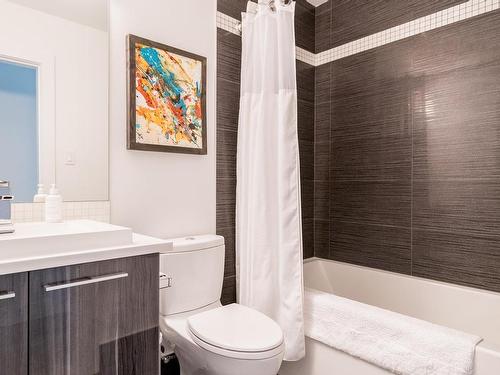 601 11969 Jasper Avenue, Edmonton, AB - Indoor Photo Showing Bathroom