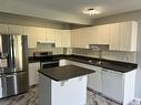 20048 54A Av Nw, Edmonton, AB 