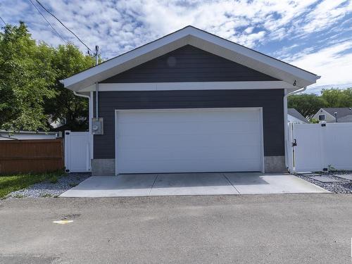 10980 130 St Nw, Edmonton, AB 