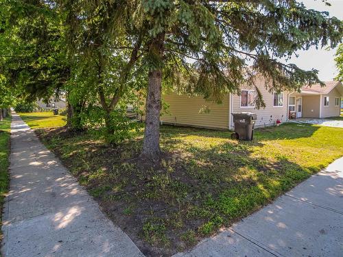 5113-5115 49 St, St. Paul Town, AB 