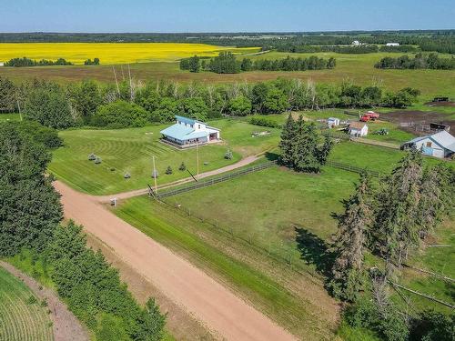 201058 Twp Rd 572, Rural Lamont County, AB 