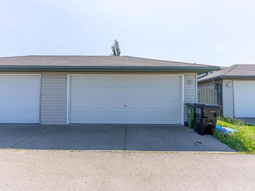 2540 30 Ave Nw, Edmonton, AB 