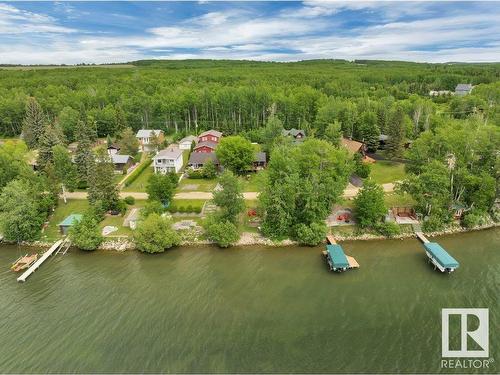 108 Lakeshore Dr, Rural Leduc County, AB 