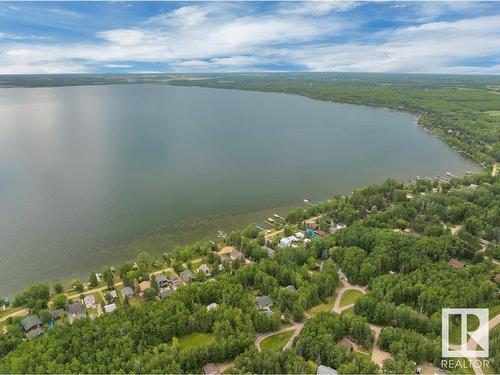 108 Lakeshore Dr, Rural Leduc County, AB 