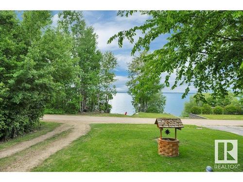 108 Lakeshore Dr, Rural Leduc County, AB 