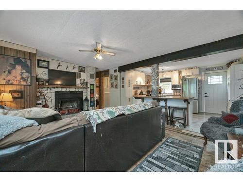 108 Lakeshore Dr, Rural Leduc County, AB 