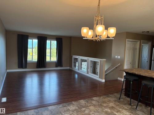 5302 Railway Avenue, Elk Point, AB - Indoor