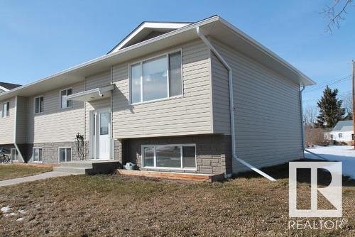 5302 Railway Av, Elk Point, AB 