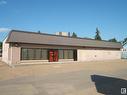 5142 50 Av, Vegreville, AB 