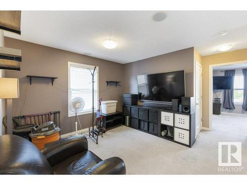 1146 Mcconachie Bv Nw, Edmonton, AB 