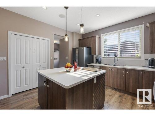 1146 Mcconachie Bv Nw, Edmonton, AB 