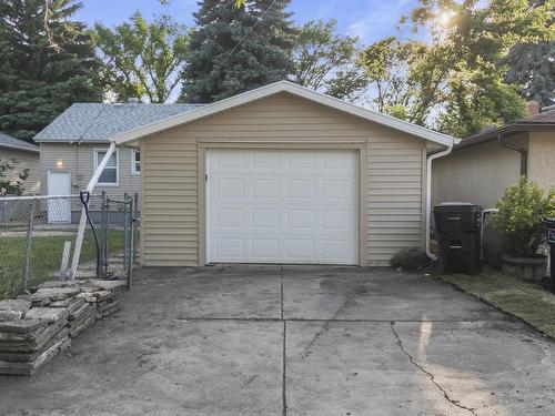 8627 79 St Nw, Edmonton, AB 