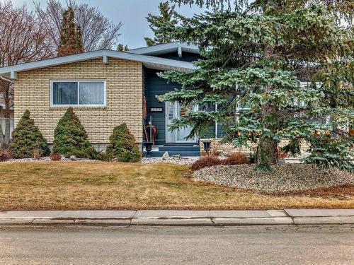 3543 105B St Nw, Edmonton, AB 