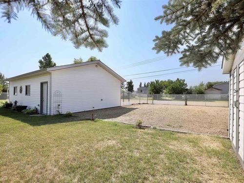 4509 45 Av, Wetaskiwin, AB 