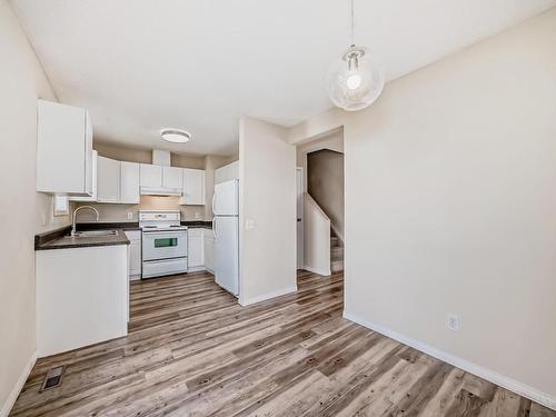 #25 10909 106 St Nw, Edmonton, AB 