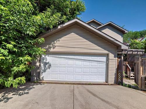 10048 93 St Nw, Edmonton, AB 